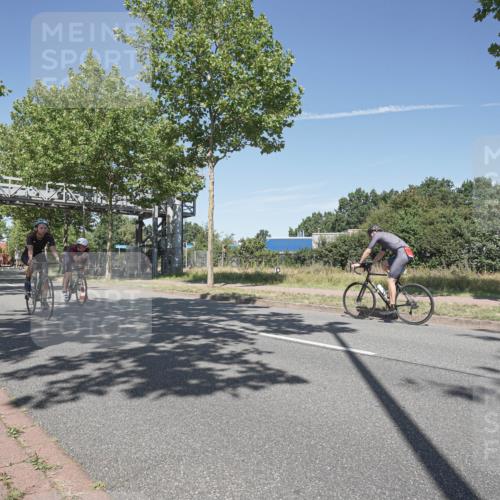 09.08.2026 - GEWOBA Citytriathlon Bremen Michael Burmester http://msf.ph/oto/9955640 09.08.2026 12:22:44 Radfahren 664, 681, 787, 800, 805, 945, 956, 1108 meine-sportfotos.de