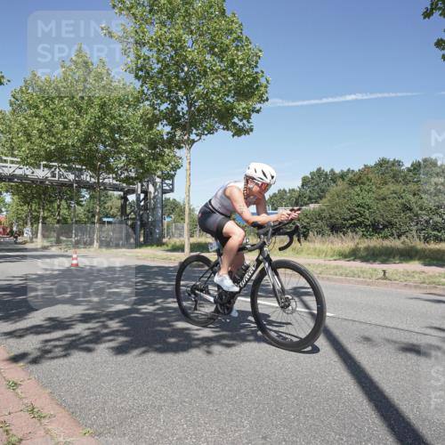 09.08.2026 - GEWOBA Citytriathlon Bremen Michael Burmester http://msf.ph/oto/9955657 09.08.2026 12:23:05 Radfahren 612, 699, 783, 809, 871, 898, 915, 919, 933, 940, 966, 972, 1012, 1123, 1136 meine-sportfotos.de
