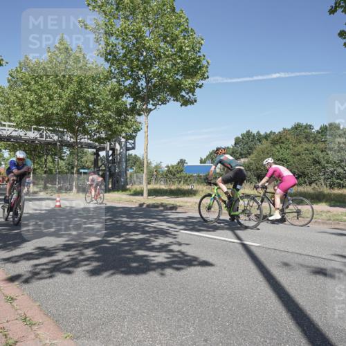 09.08.2026 - GEWOBA Citytriathlon Bremen Michael Burmester http://msf.ph/oto/9955663 09.08.2026 12:23:14 Radfahren 572, 577, 612, 782, 809, 840, 871, 888, 898, 919, 972, 976, 996, 1123, 1136 meine-sportfotos.de
