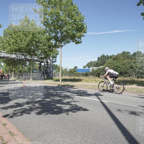 09.08.2026 - GEWOBA Citytriathlon Bremen Michael Burmester http://msf.ph/oto/9955668 09.08.2026 12:23:18 Radfahren 572, 577, 612, 782, 840, 871, 888, 898, 972, 976, 996, 1123 meine-sportfotos.de