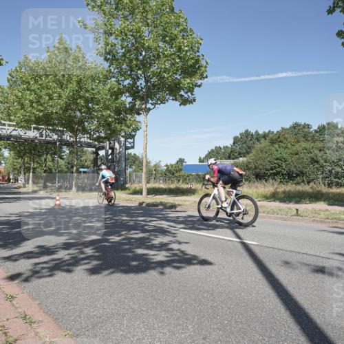09.08.2026 - GEWOBA Citytriathlon Bremen Michael Burmester http://msf.ph/oto/9955679 09.08.2026 12:23:40 Radfahren 651, 701, 705, 707, 890, 1107 meine-sportfotos.de