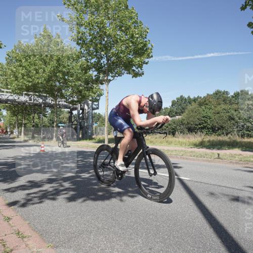09.08.2026 - GEWOBA Citytriathlon Bremen Michael Burmester http://msf.ph/oto/9955685 09.08.2026 12:23:52 Radfahren 570, 585, 705, 761, 890, 1107, 1124, 1159 meine-sportfotos.de