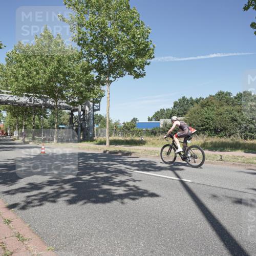 09.08.2026 - GEWOBA Citytriathlon Bremen Michael Burmester http://msf.ph/oto/9955686 09.08.2026 12:23:53 Radfahren 570, 585, 705, 761, 890, 1107, 1124, 1159 meine-sportfotos.de