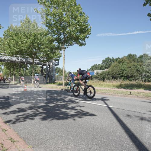 09.08.2026 - GEWOBA Citytriathlon Bremen Michael Burmester http://msf.ph/oto/9955739 09.08.2026 12:25:07 Radfahren 548, 602, 711, 858, 859, 899, 991, 1104, 1140 meine-sportfotos.de