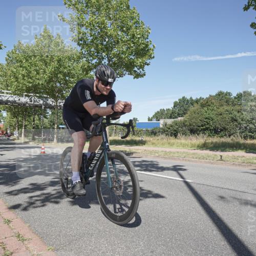 09.08.2026 - GEWOBA Citytriathlon Bremen Michael Burmester http://msf.ph/oto/9955767 09.08.2026 12:25:47 Radfahren 578, 614, 702, 718, 738, 743, 779, 789, 797, 810, 848, 853, 942, 944, 1122, 1125 meine-sportfotos.de