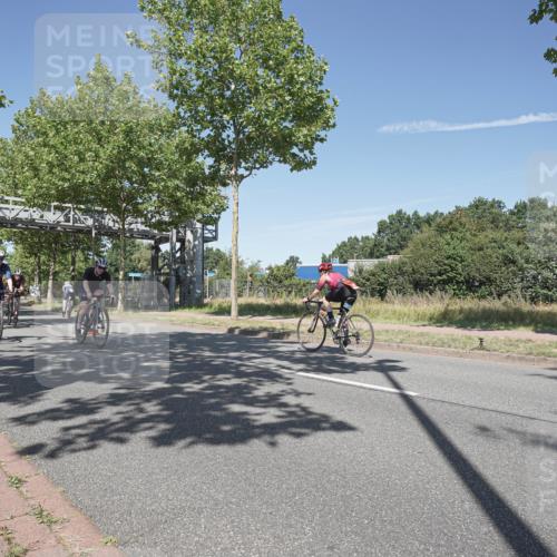 09.08.2026 - GEWOBA Citytriathlon Bremen Michael Burmester http://msf.ph/oto/9955773 09.08.2026 12:25:52 Radfahren 578, 614, 635, 702, 718, 738, 779, 789, 797, 810, 848, 853, 913, 927, 942, 944, 1125 meine-sportfotos.de