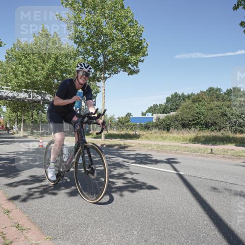 09.08.2026 - GEWOBA Citytriathlon Bremen Michael Burmester http://msf.ph/oto/9955795 09.08.2026 12:26:30 Radfahren 621, 674, 766, 767, 842, 908, 985, 1014, 1127, 1131 meine-sportfotos.de