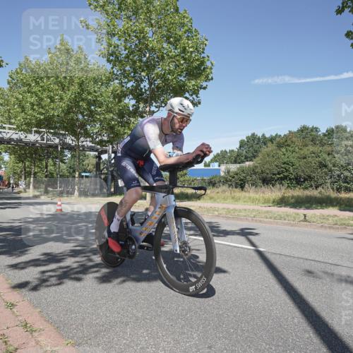 09.08.2026 - GEWOBA Citytriathlon Bremen Michael Burmester http://msf.ph/oto/9955796 09.08.2026 12:26:32 Radfahren 621, 674, 766, 767, 842, 985, 1014, 1127, 1131 meine-sportfotos.de
