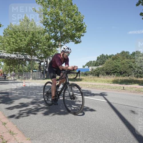 09.08.2026 - GEWOBA Citytriathlon Bremen Michael Burmester http://msf.ph/oto/9955935 09.08.2026 12:29:48 Radfahren 616, 618, 641, 642, 697, 825, 964, 1011 meine-sportfotos.de