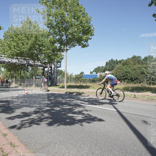 09.08.2026 - GEWOBA Citytriathlon Bremen Michael Burmester http://msf.ph/oto/9955936 09.08.2026 12:29:49 Radfahren 616, 618, 641, 642, 825, 963, 964, 1011 meine-sportfotos.de