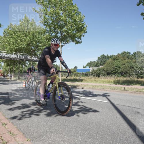 09.08.2026 - GEWOBA Citytriathlon Bremen Michael Burmester http://msf.ph/oto/9956011 09.08.2026 12:31:56 Radfahren 735, 799, 883 meine-sportfotos.de