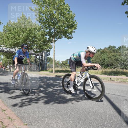 09.08.2026 - GEWOBA Citytriathlon Bremen Michael Burmester http://msf.ph/oto/9956055 09.08.2026 12:33:34 Radfahren 583, 615, 648, 679, 717, 769, 784, 880, 1006, 1133 meine-sportfotos.de