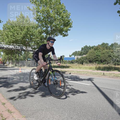 09.08.2026 - GEWOBA Citytriathlon Bremen Michael Burmester http://msf.ph/oto/9956109 09.08.2026 12:34:58 Radfahren 555, 557, 574, 624, 638, 756, 939, 1145 meine-sportfotos.de