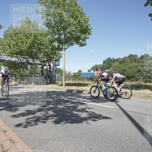 09.08.2026 - GEWOBA Citytriathlon Bremen Michael Burmester http://msf.ph/oto/9956116 09.08.2026 12:35:12 Radfahren 555, 574, 598, 609, 624, 778, 804, 807, 826, 846, 1138 meine-sportfotos.de
