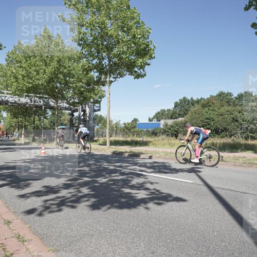 09.08.2026 - GEWOBA Citytriathlon Bremen Michael Burmester http://msf.ph/oto/9956132 09.08.2026 12:35:27 Radfahren 600, 609, 739, 773, 777, 804, 826, 846, 987, 1138 meine-sportfotos.de