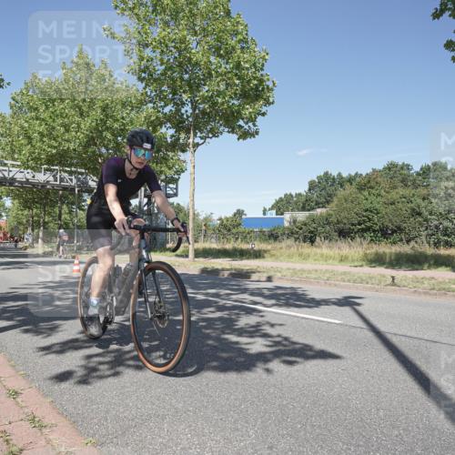 09.08.2026 - GEWOBA Citytriathlon Bremen Michael Burmester http://msf.ph/oto/9956196 09.08.2026 12:37:00 Radfahren 787, 823, 861, 872, 943, 970, 1147 meine-sportfotos.de