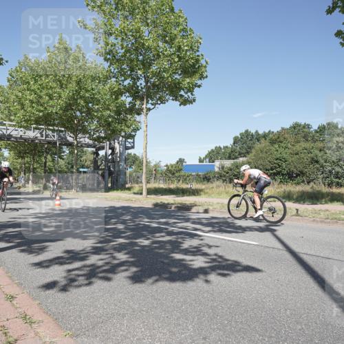 09.08.2026 - GEWOBA Citytriathlon Bremen Michael Burmester http://msf.ph/oto/9956280 09.08.2026 12:39:11 Radfahren 664, 694, 759, 770, 776, 931, 1124 meine-sportfotos.de