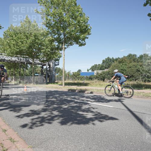 09.08.2026 - GEWOBA Citytriathlon Bremen Michael Burmester http://msf.ph/oto/9956348 09.08.2026 12:40:45 Radfahren 601, 620, 644, 651, 774, 805, 810, 976, 1136 meine-sportfotos.de