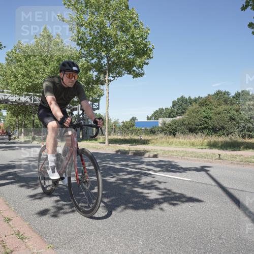 09.08.2026 - GEWOBA Citytriathlon Bremen Michael Burmester http://msf.ph/oto/9956395 09.08.2026 12:41:53 Radfahren 578, 684, 718, 731, 766, 873, 1121, 1123 meine-sportfotos.de