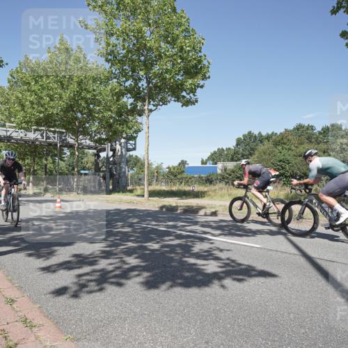 09.08.2026 - GEWOBA Citytriathlon Bremen Michael Burmester http://msf.ph/oto/9956427 09.08.2026 12:42:47 Radfahren 681, 720, 785, 890, 942, 966, 1104, 1140 meine-sportfotos.de