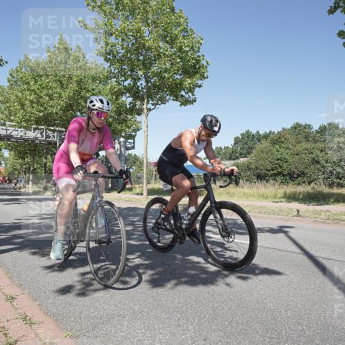09.08.2026 - GEWOBA Citytriathlon Bremen Michael Burmester http://msf.ph/oto/9956477 09.08.2026 12:44:06 Radfahren 614, 660, 661, 891, 951, 974 meine-sportfotos.de