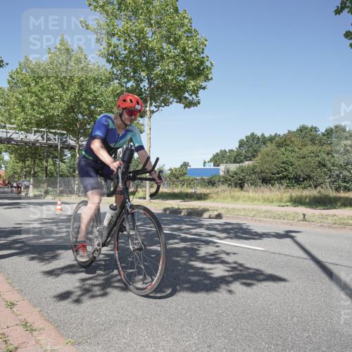 09.08.2026 - GEWOBA Citytriathlon Bremen Michael Burmester http://msf.ph/oto/9956490 09.08.2026 12:44:25 Radfahren 587, 629, 658, 669, 714, 779, 854, 957, 1014, 1106, 1122, 1152 meine-sportfotos.de