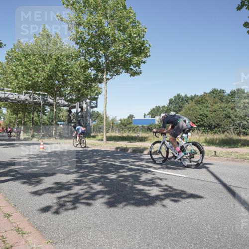 09.08.2026 - GEWOBA Citytriathlon Bremen Michael Burmester http://msf.ph/oto/9956495 09.08.2026 12:44:29 Radfahren 587, 629, 654, 658, 669, 714, 771, 779, 849, 854, 1014, 1106, 1122, 1152 meine-sportfotos.de