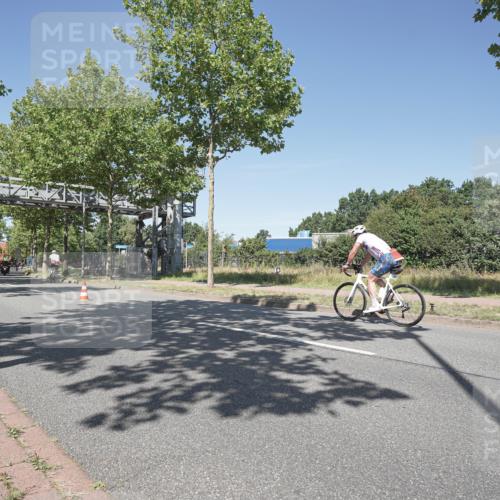 09.08.2026 - GEWOBA Citytriathlon Bremen Michael Burmester http://msf.ph/oto/9956507 09.08.2026 12:44:42 Radfahren 654, 669, 771, 779, 801, 849, 936, 1122, 1152 meine-sportfotos.de