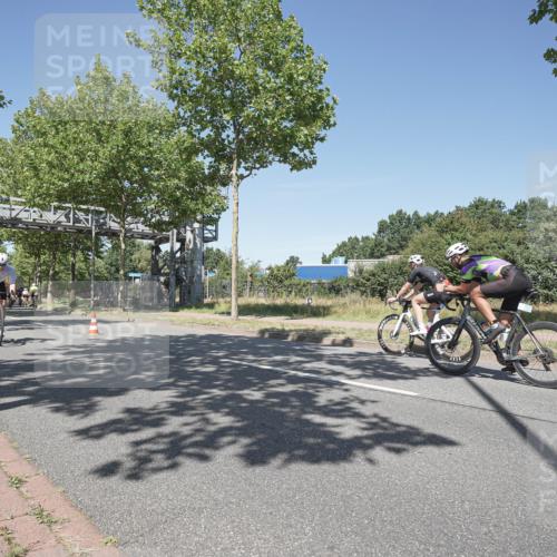 09.08.2026 - GEWOBA Citytriathlon Bremen Michael Burmester http://msf.ph/oto/9956527 09.08.2026 12:45:05 Radfahren 556, 597, 607, 610, 631, 666, 676, 690, 813, 831, 842, 843, 853, 862, 985, 1117, 1128 meine-sportfotos.de