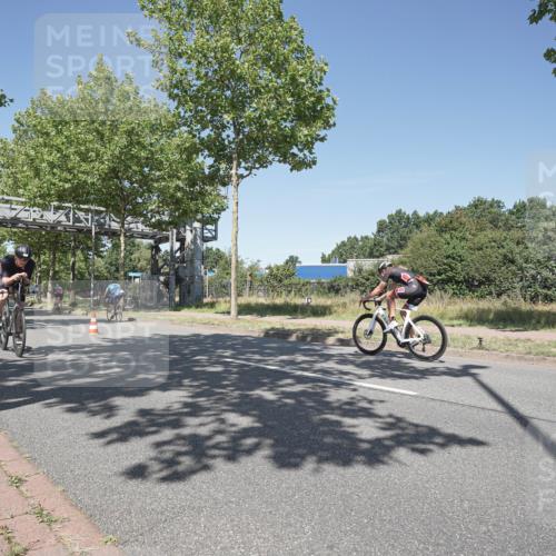 09.08.2026 - GEWOBA Citytriathlon Bremen Michael Burmester http://msf.ph/oto/9956600 09.08.2026 12:47:18 Radfahren 540, 554, 646, 721, 793, 825, 969 meine-sportfotos.de