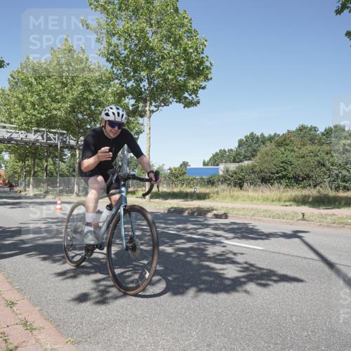 09.08.2026 - GEWOBA Citytriathlon Bremen Michael Burmester http://msf.ph/oto/9956615 09.08.2026 12:47:41 Radfahren 593, 619, 642, 719, 735, 747 meine-sportfotos.de