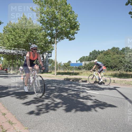 09.08.2026 - GEWOBA Citytriathlon Bremen Michael Burmester http://msf.ph/oto/9956748 09.08.2026 12:51:11 Radfahren 606, 808, 884, 1133 meine-sportfotos.de
