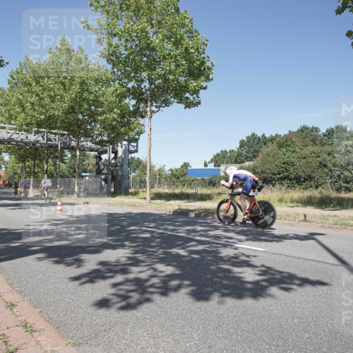 09.08.2026 - GEWOBA Citytriathlon Bremen Michael Burmester http://msf.ph/oto/9956812 09.08.2026 12:52:49 Radfahren 598, 611, 655, 726, 739, 807, 1009 meine-sportfotos.de