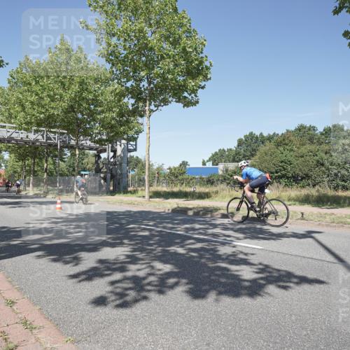 09.08.2026 - GEWOBA Citytriathlon Bremen Michael Burmester http://msf.ph/oto/9956814 09.08.2026 12:52:52 Radfahren 598, 611, 655, 739, 807, 1009 meine-sportfotos.de