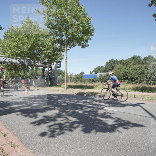 09.08.2026 - GEWOBA Citytriathlon Bremen Michael Burmester http://msf.ph/oto/9956835 09.08.2026 12:53:22 Radfahren 776, 1015 meine-sportfotos.de
