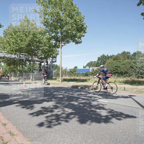 09.08.2026 - GEWOBA Citytriathlon Bremen Michael Burmester http://msf.ph/oto/9956917 09.08.2026 12:55:17 Radfahren 565, 568, 705, 743, 745, 789, 911, 930, 970 meine-sportfotos.de
