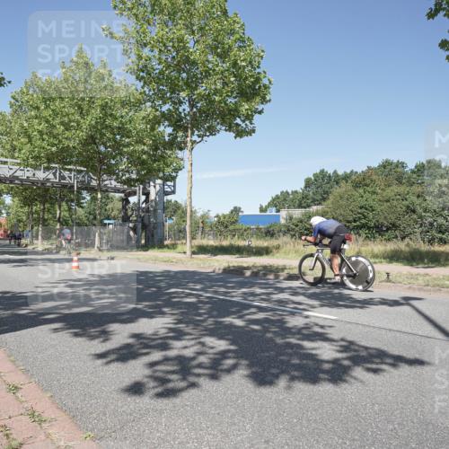 09.08.2026 - GEWOBA Citytriathlon Bremen Michael Burmester http://msf.ph/oto/9956921 09.08.2026 12:55:23 Radfahren 705, 743, 789, 918, 930, 960, 970, 1111, 1147 meine-sportfotos.de