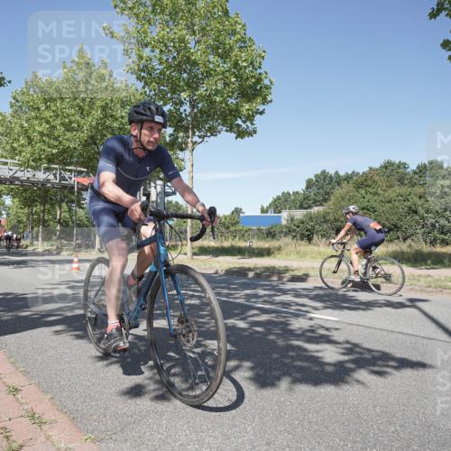 09.08.2026 - GEWOBA Citytriathlon Bremen Michael Burmester http://msf.ph/oto/9956963 09.08.2026 12:56:23 Radfahren 664, 671, 673, 759, 912, 1017, 1113, 1126 meine-sportfotos.de