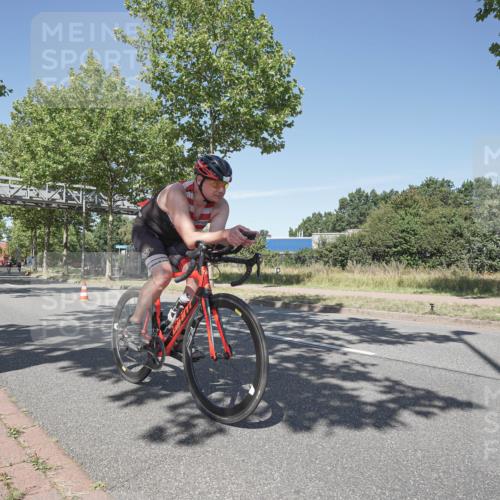 09.08.2026 - GEWOBA Citytriathlon Bremen Michael Burmester http://msf.ph/oto/9956974 09.08.2026 12:56:37 Radfahren 671, 727, 761, 762, 774, 840, 848, 871, 902, 1113 meine-sportfotos.de