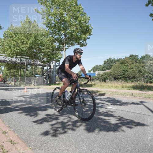 09.08.2026 - GEWOBA Citytriathlon Bremen Michael Burmester http://msf.ph/oto/9957017 09.08.2026 12:57:33 Radfahren 603, 701, 702, 834, 858, 982, 1153 meine-sportfotos.de