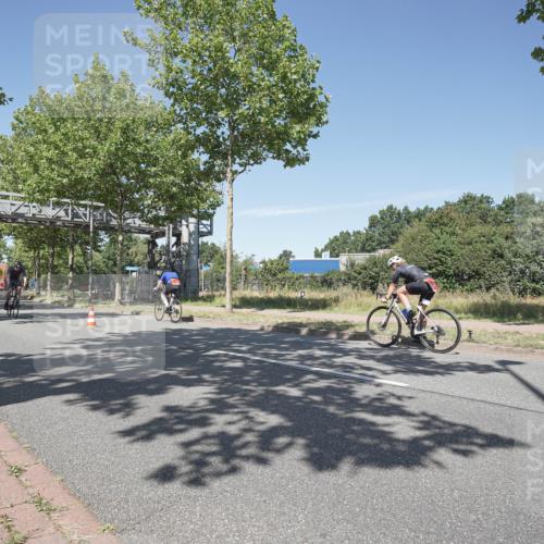 09.08.2026 - GEWOBA Citytriathlon Bremen Michael Burmester http://msf.ph/oto/9957022 09.08.2026 12:57:44 Radfahren 627, 701, 707, 888, 1136, 1153 meine-sportfotos.de