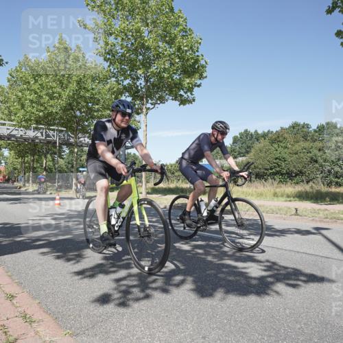 09.08.2026 - GEWOBA Citytriathlon Bremen Michael Burmester http://msf.ph/oto/9957023 09.08.2026 12:57:45 Radfahren 627, 701, 707, 711, 888, 919, 1136, 1153 meine-sportfotos.de