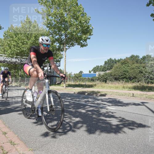 09.08.2026 - GEWOBA Citytriathlon Bremen Michael Burmester http://msf.ph/oto/9957028 09.08.2026 12:57:53 Radfahren 548, 627, 707, 711, 718, 809, 888, 919, 954, 998, 1121, 1136 meine-sportfotos.de