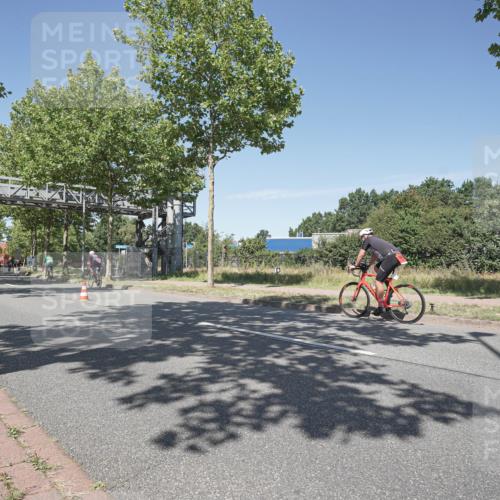 09.08.2026 - GEWOBA Citytriathlon Bremen Michael Burmester http://msf.ph/oto/9957133 09.08.2026 13:00:53 Radfahren 933, 940, 944, 989, 1004, 1104, 1107 meine-sportfotos.de