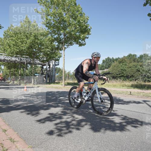 09.08.2026 - GEWOBA Citytriathlon Bremen Michael Burmester http://msf.ph/oto/9957157 09.08.2026 13:01:25 Radfahren 551, 556, 666, 714, 797, 801, 854, 859, 862, 878, 1140 meine-sportfotos.de