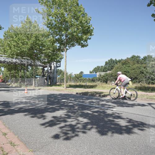 09.08.2026 - GEWOBA Citytriathlon Bremen Michael Burmester http://msf.ph/oto/9957199 09.08.2026 13:02:18 Radfahren 546, 629, 676, 887, 890, 1011 meine-sportfotos.de