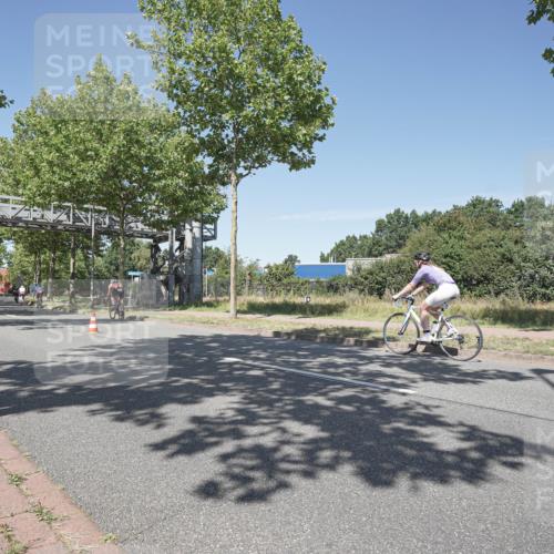 09.08.2026 - GEWOBA Citytriathlon Bremen Michael Burmester http://msf.ph/oto/9957239 09.08.2026 13:03:11 Radfahren 779, 898, 985, 1102, 1105 meine-sportfotos.de