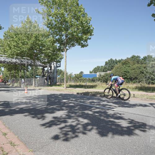 09.08.2026 - GEWOBA Citytriathlon Bremen Michael Burmester http://msf.ph/oto/9957257 09.08.2026 13:03:36 Radfahren 575, 591, 616, 721, 735, 793, 835, 885, 945, 1106, 1122 meine-sportfotos.de