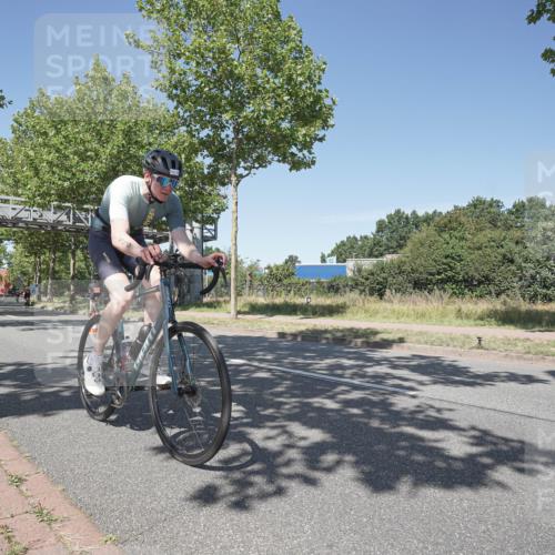09.08.2026 - GEWOBA Citytriathlon Bremen Michael Burmester http://msf.ph/oto/9957341 09.08.2026 13:06:10 Radfahren 540, 547, 619, 765, 969 meine-sportfotos.de