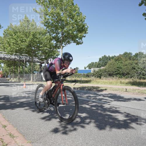 09.08.2026 - GEWOBA Citytriathlon Bremen Michael Burmester http://msf.ph/oto/9957353 09.08.2026 13:06:33 Radfahren 544, 624, 644, 645, 647, 677, 683, 685, 811, 824, 882, 927, 987 meine-sportfotos.de